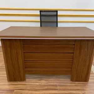 Bàn Giám Đốc Gỗ 5 Sọc Ngang 1m6 – BGDVP56