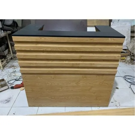 Quầy Tiếp Tân Chữ U 1m2 – QLTVP23