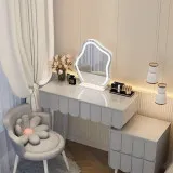 Bàn trang điểm loa sạc - TDLSVP24