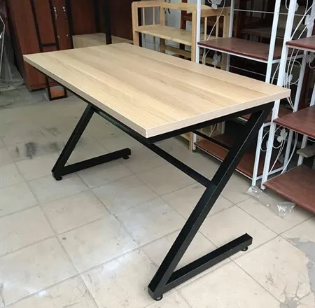 Bàn Chân Sắt Chữ Z 1m2 - BLVVP65