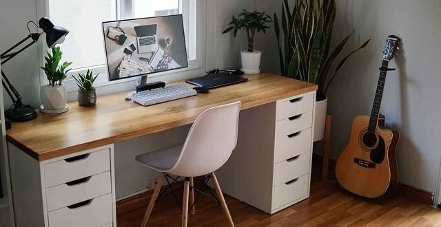 Lắp đặt ngăn kéo, yếm, hộc tủ,...bàn làm việc