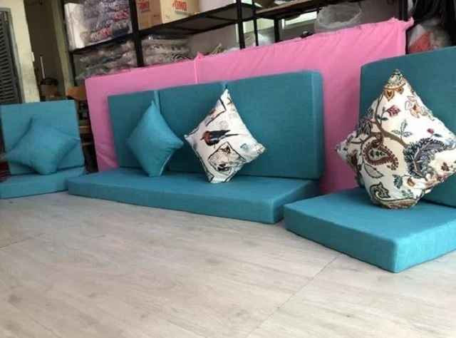 May đệm và lưng tựa để tăng tính thẩm mỹ cho sản phẩm khi hoàn thành